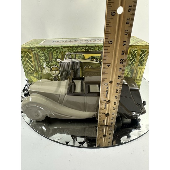 Vintage AVON Rolls - Royce Car decanter Deep Woods After Shave FULL w/ Box Retro - Picture 11 of 11